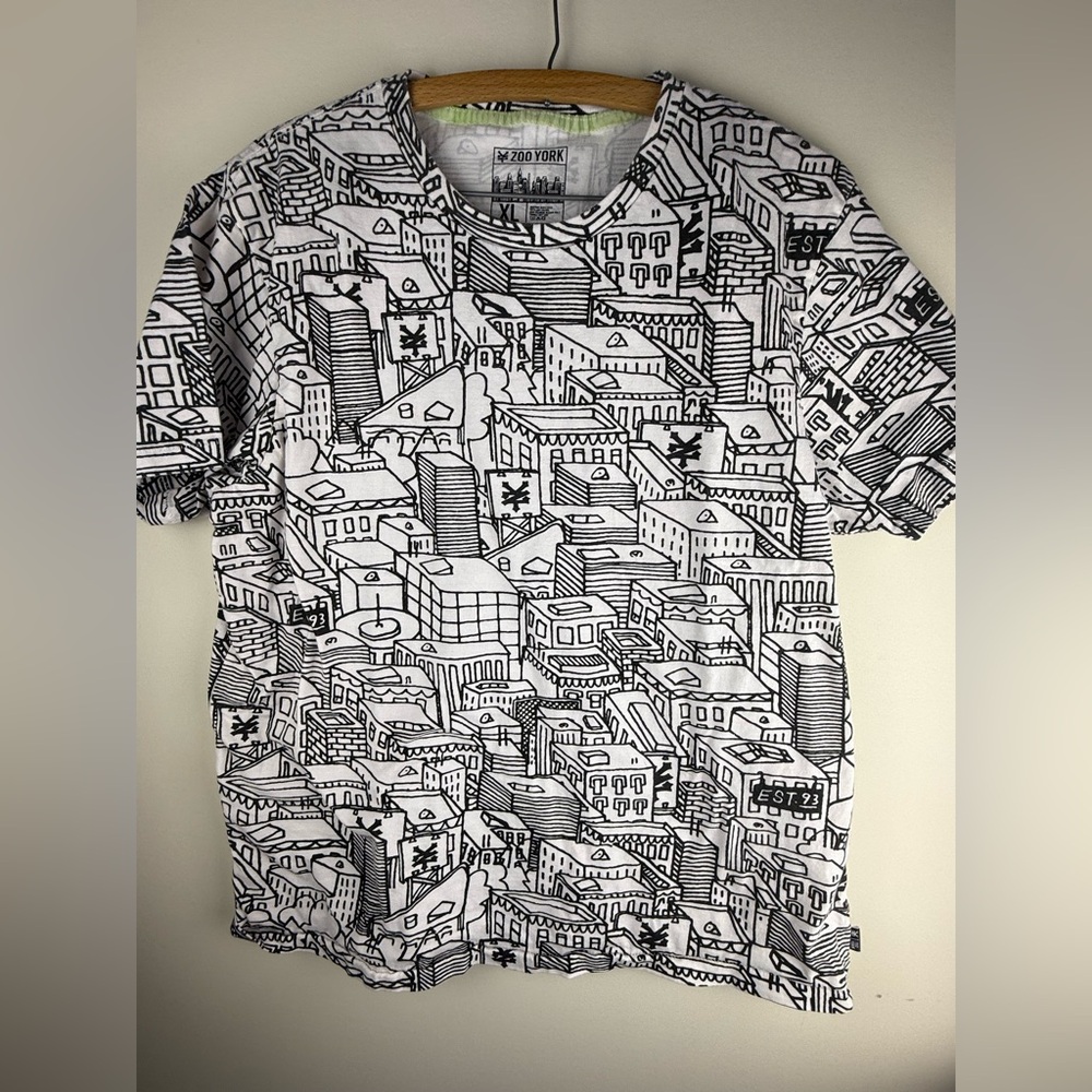 Zoo York Black and White Cityscape Men's Tee